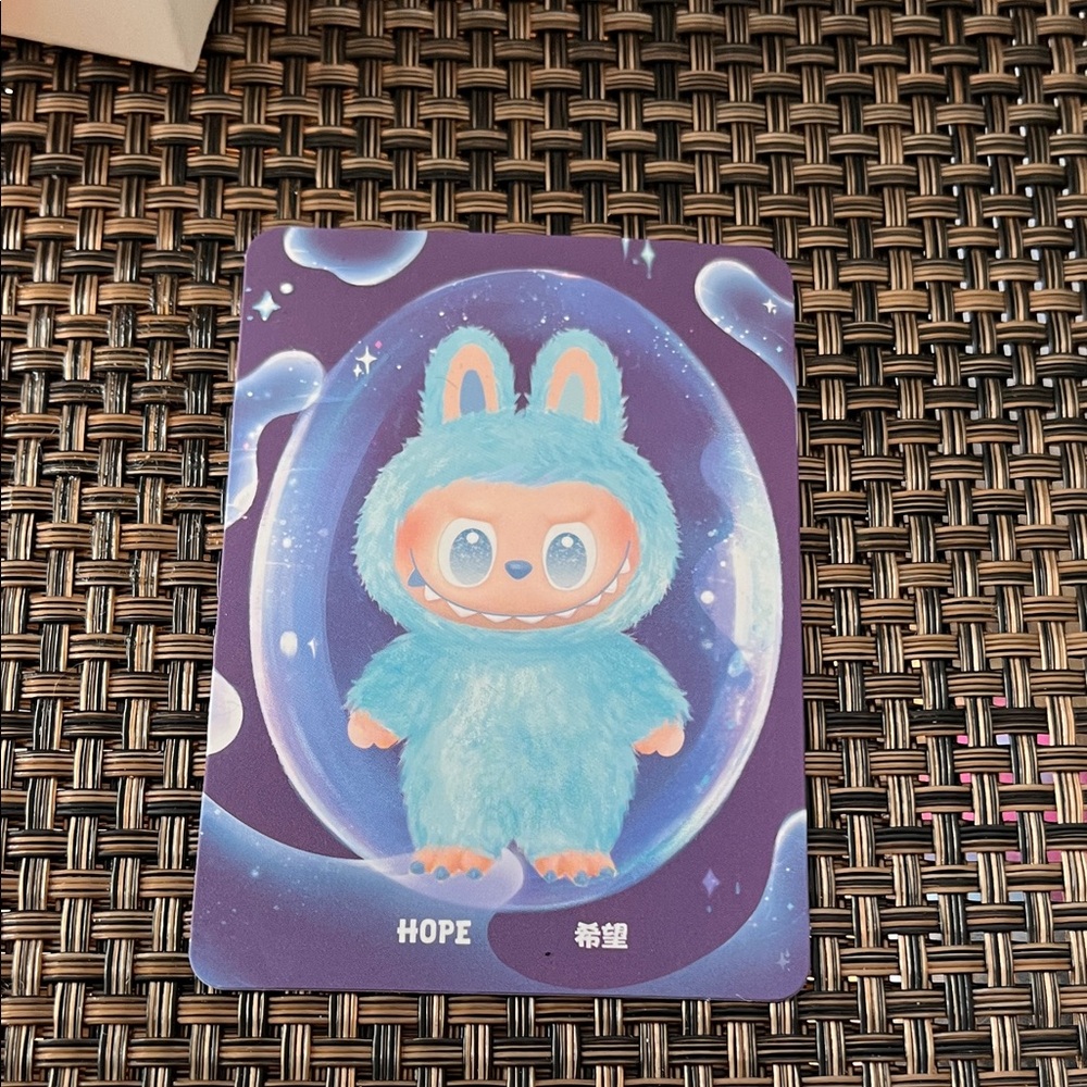 Pop Mart Big Energy Blue LABUBU PLUSH TOY (HOPE) - Picture 13 of 14